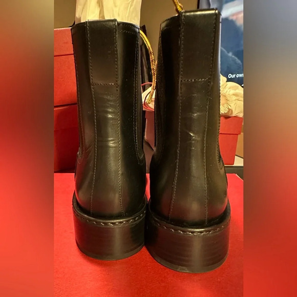 NIB Salvatore Ferragamo Rosco Leather Combat Boots in Black 7.5 - Picture 10 of 14